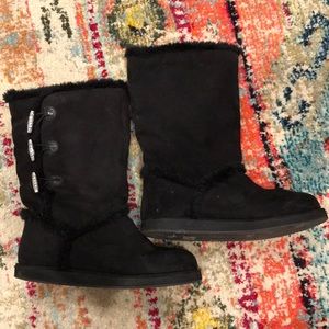 Guess winter boots